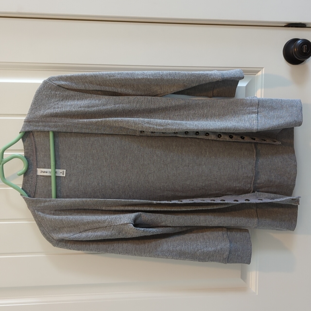 Women's 3/4 length sleeve button-down cardigan